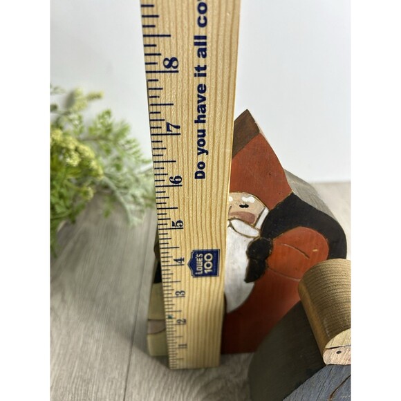 Vintage Handcrafted Wood Santa Claus & Child Figurine Folk Art Primitive 2 Pc - Picture 8 of 9
